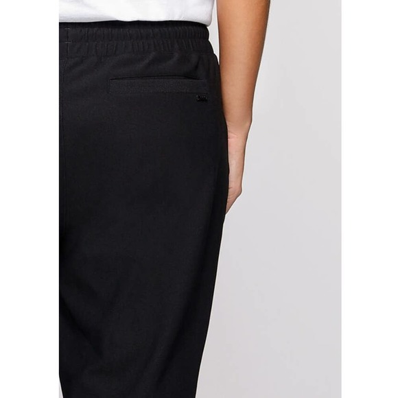 Lorna Jane Luxury Ankle-Zip Jogger Pant in Black - Picture 7 of 11